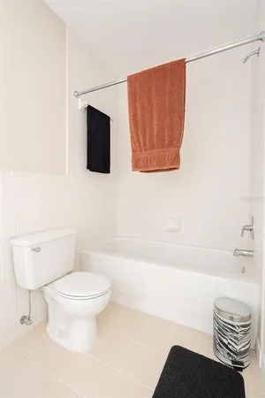 $93,000 | 2417 Northeast 6th Street, Unit 8, Ocala, FL 34470