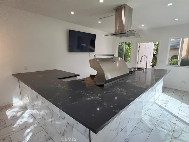 $6,850 | 9455 Brandon Court, Northridge, CA 91325