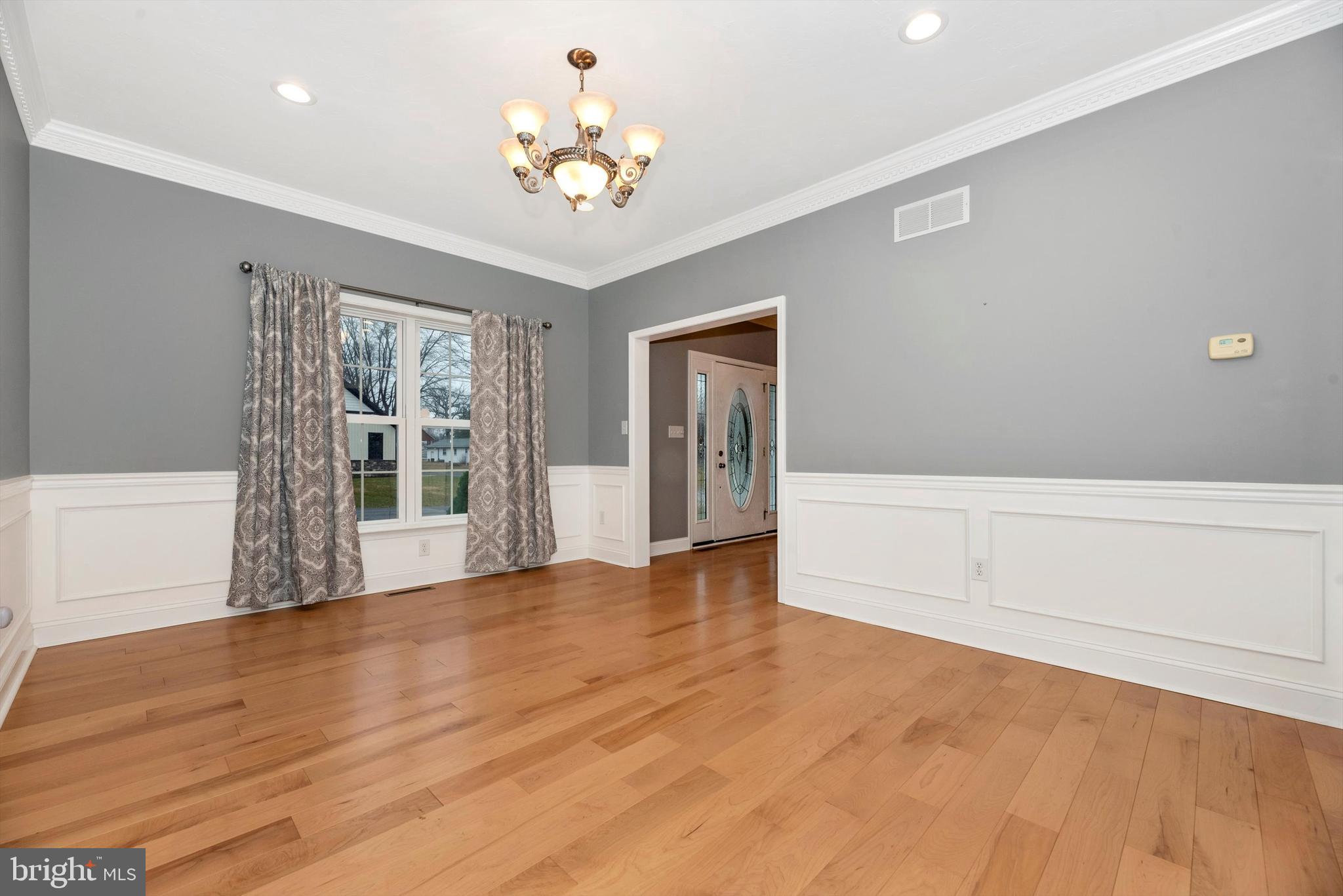 2 Delany Trail Fairfield, PA 17320 - Photo 9 of 50 Dining room