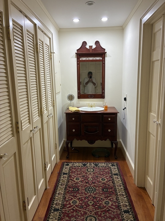 306 Country Club Road, Unit 306 Greenfield, MA 01301 - Photo 4 of 13