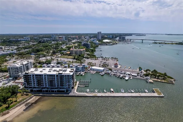a car parked in front of a building
