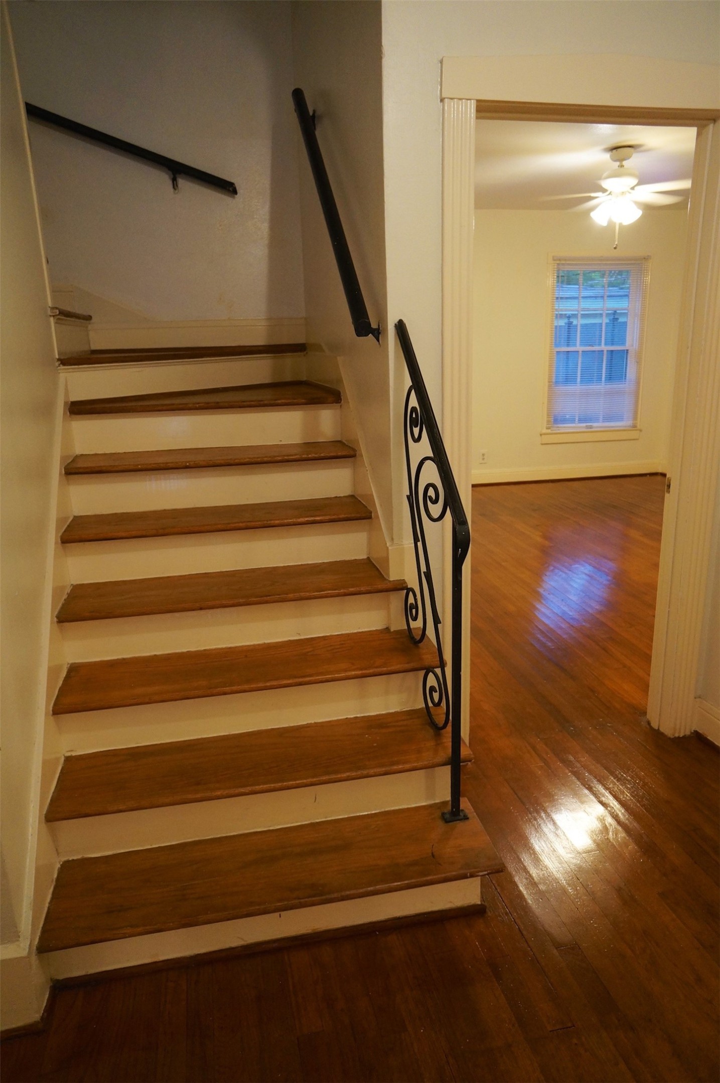 2404 Nottingham Street Houston, TX 77005 - Photo 10 of 12