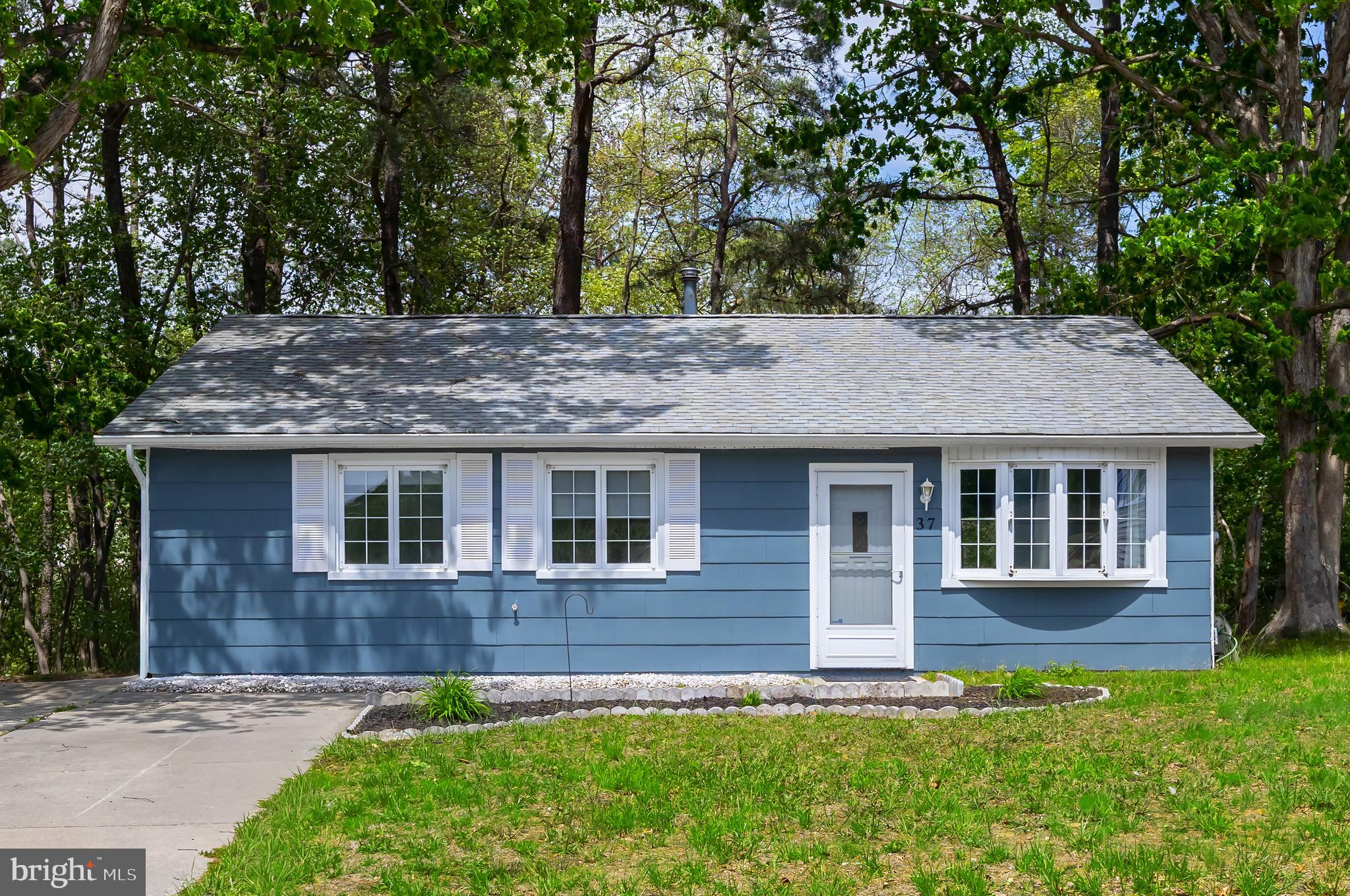 37 Ray Smith Road Sicklerville, NJ 08081 - Photo 1 of 15