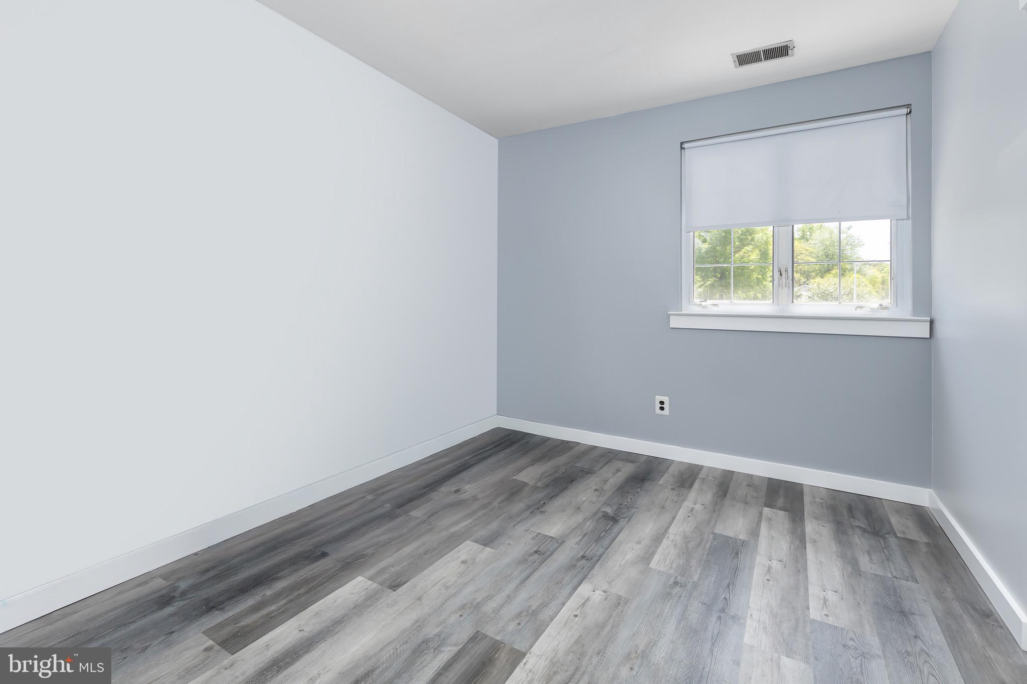 37 Ray Smith Road Sicklerville, NJ 08081 - Photo 5 of 15