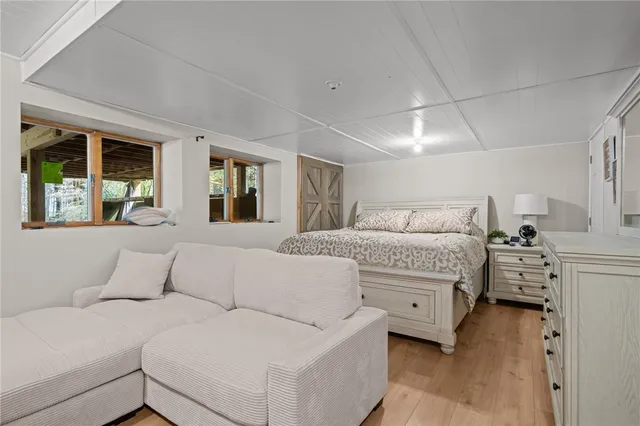 $660,000 | 33 Slavin Path, Glocester, RI 02814