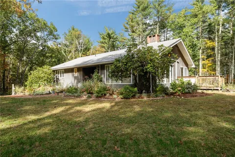 $660,000 | 33 Slavin Path, Glocester, RI 02814