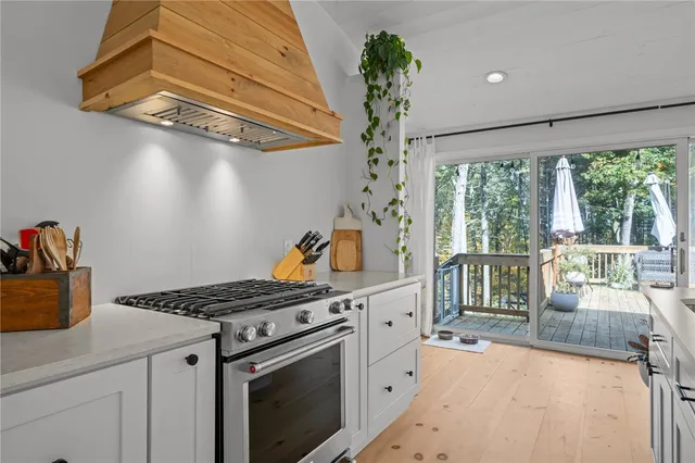 $660,000 | 33 Slavin Path, Glocester, RI 02814