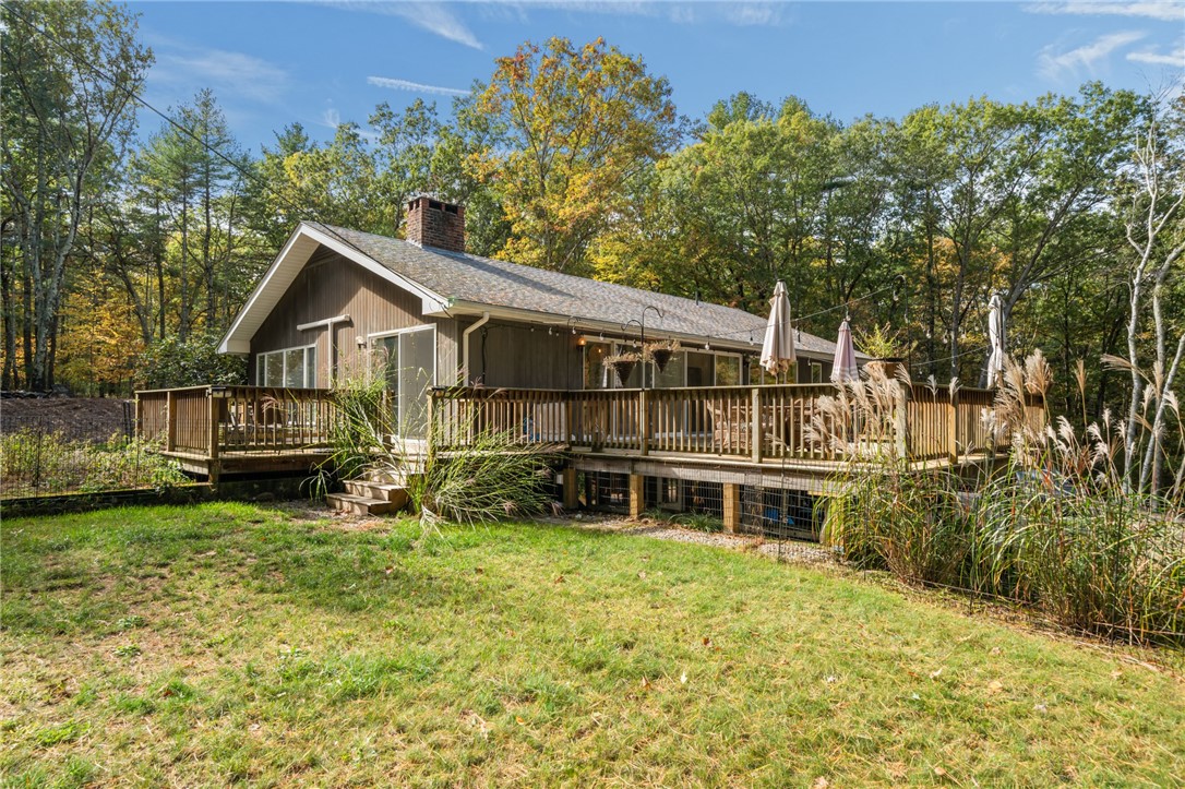 33 Slavin Path Glocester, RI 02814 - Photo 31 of 37