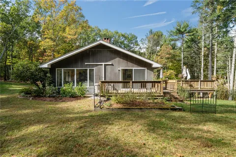 $660,000 | 33 Slavin Path, Glocester, RI 02814