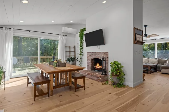 $660,000 | 33 Slavin Path, Glocester, RI 02814