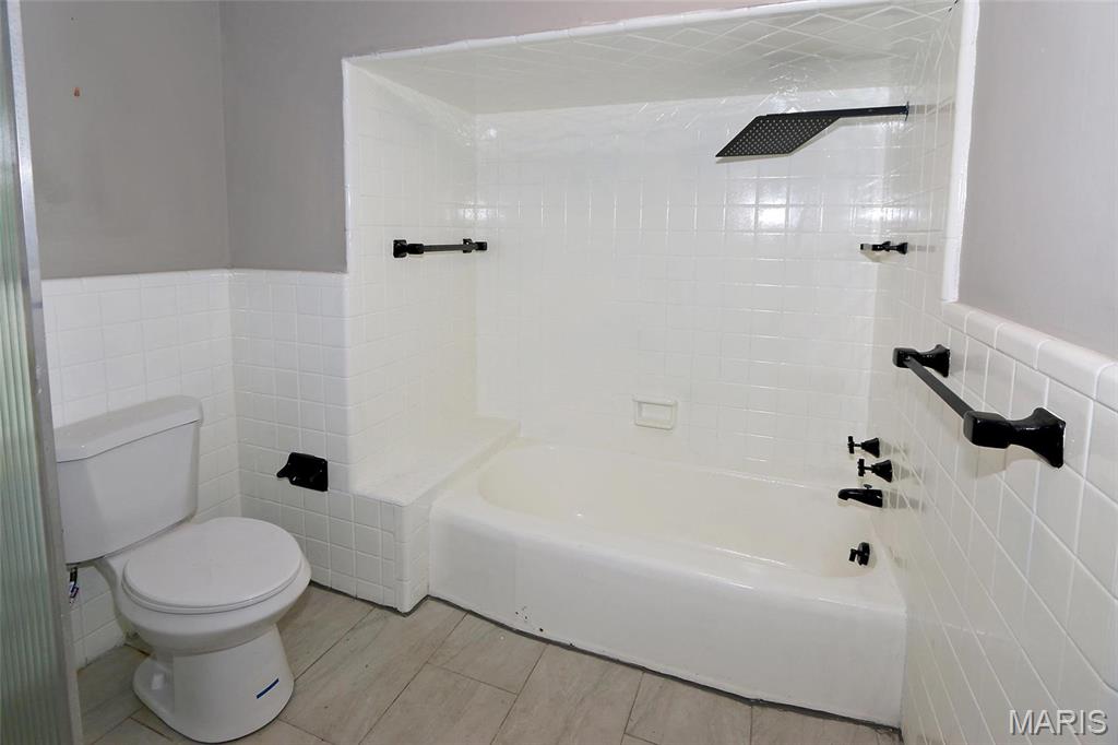 2131 Old Manor Road St. Louis, MO 63136 - Photo 12 of 21