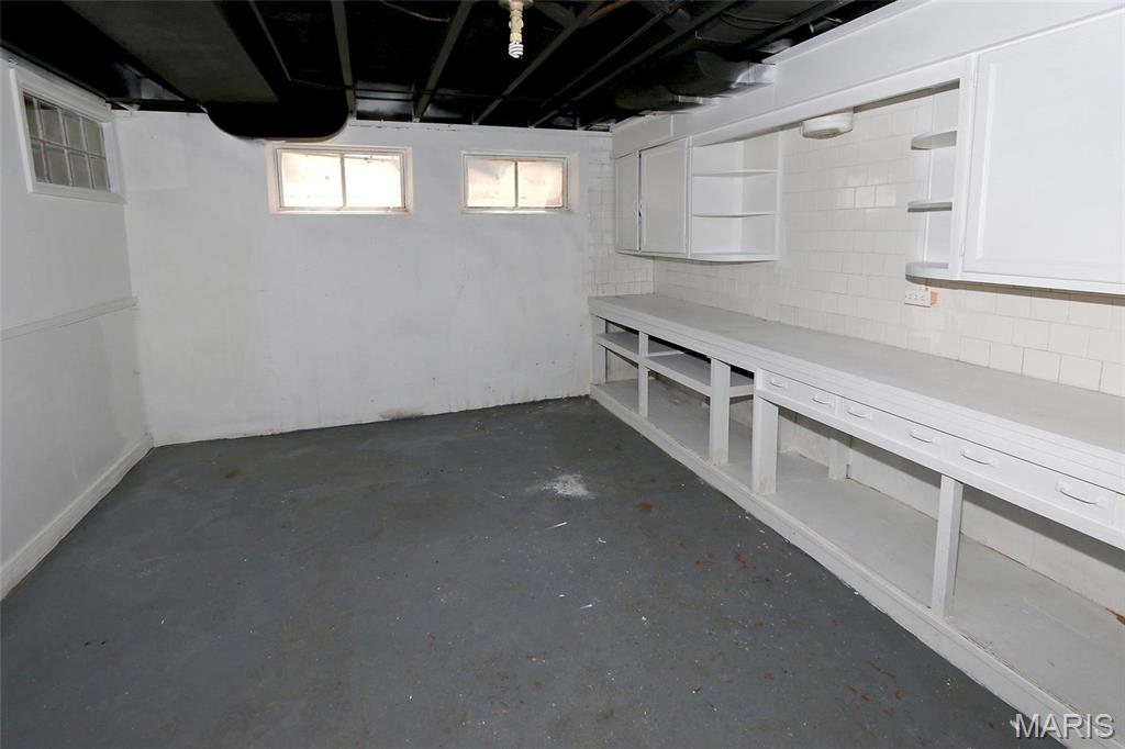 2131 Old Manor Road St. Louis, MO 63136 - Photo 19 of 21