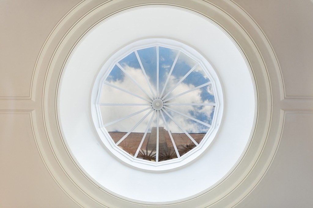 31 Chestnut Street Boston, MA 02108 - Photo 9 of 29