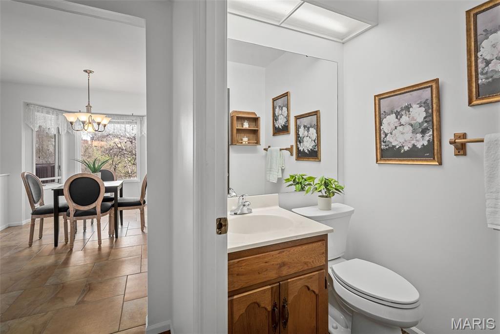 643 Nanceen Court Ballwin, MO 63021 - Photo 18 of 40