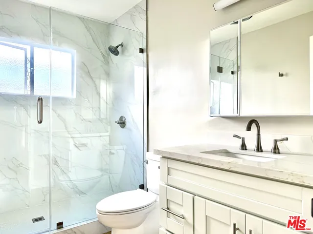 $2,395 | 925 South Holt Avenue, Unit 2, Los Angeles, CA 90035