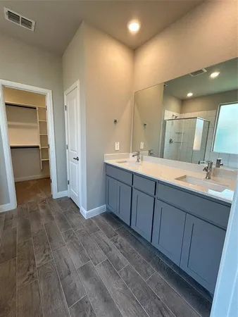 $2,600 | 16012 Bronte Lane, Fort Worth, TX 76247