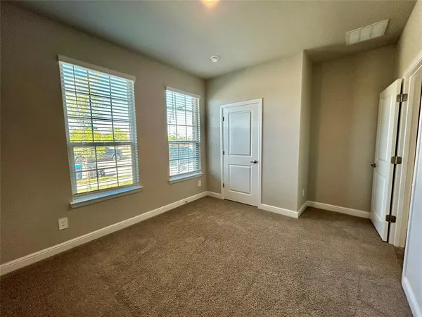 $2,600 | 16012 Bronte Lane, Fort Worth, TX 76247