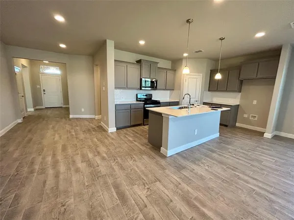 $2,600 | 16012 Bronte Lane, Fort Worth, TX 76247