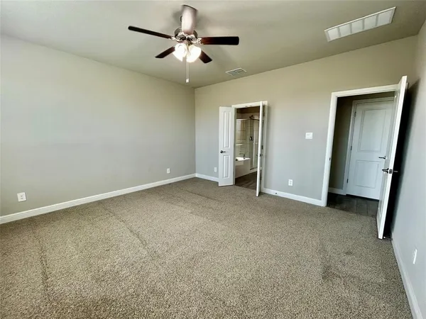 $2,600 | 16012 Bronte Lane, Fort Worth, TX 76247