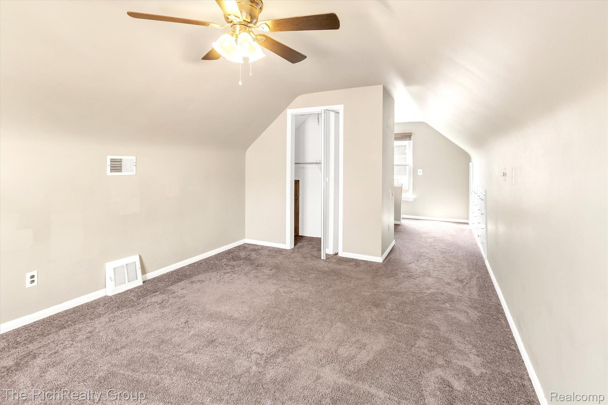 9839 Ruth Avenue Allen Park, MI 48101 - Photo 21 of 32 Gallery Image 21