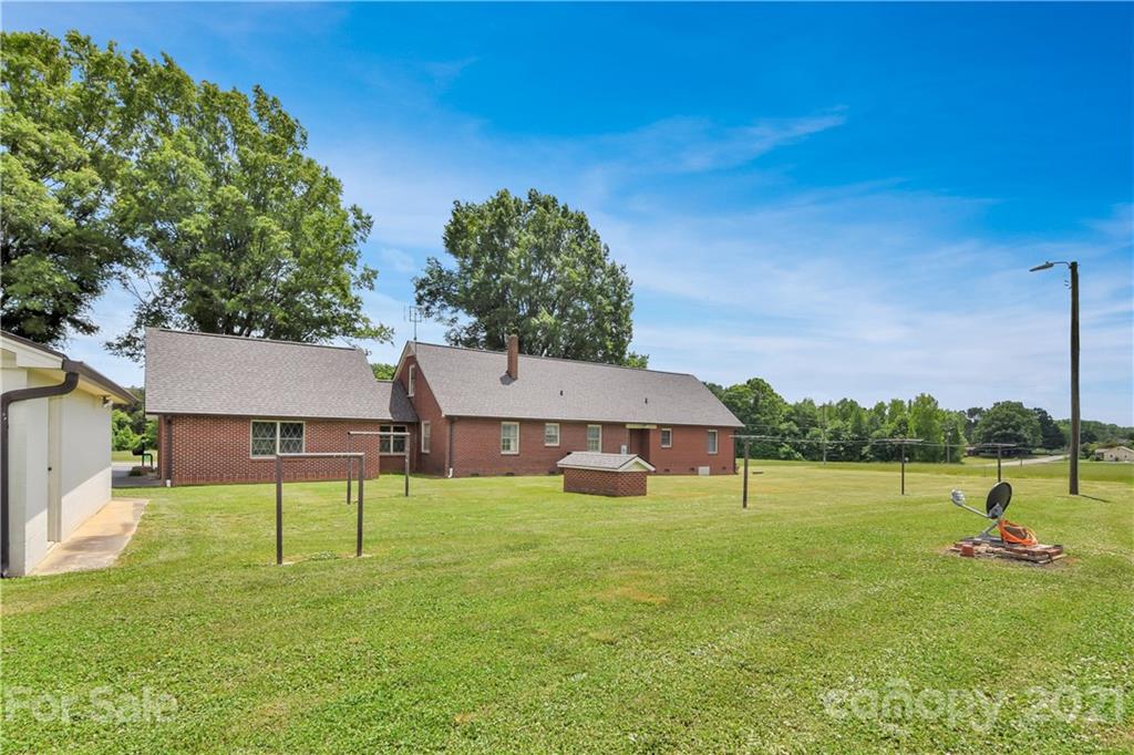 2669 Buffalo Shoals Road Newton, NC 28658 - Photo 5 of 37 Gallery Image 5