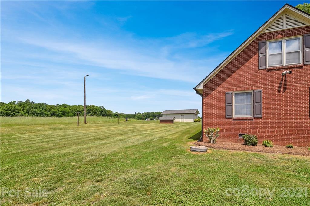 2669 Buffalo Shoals Road Newton, NC 28658 - Photo 8 of 37 Gallery Image 8