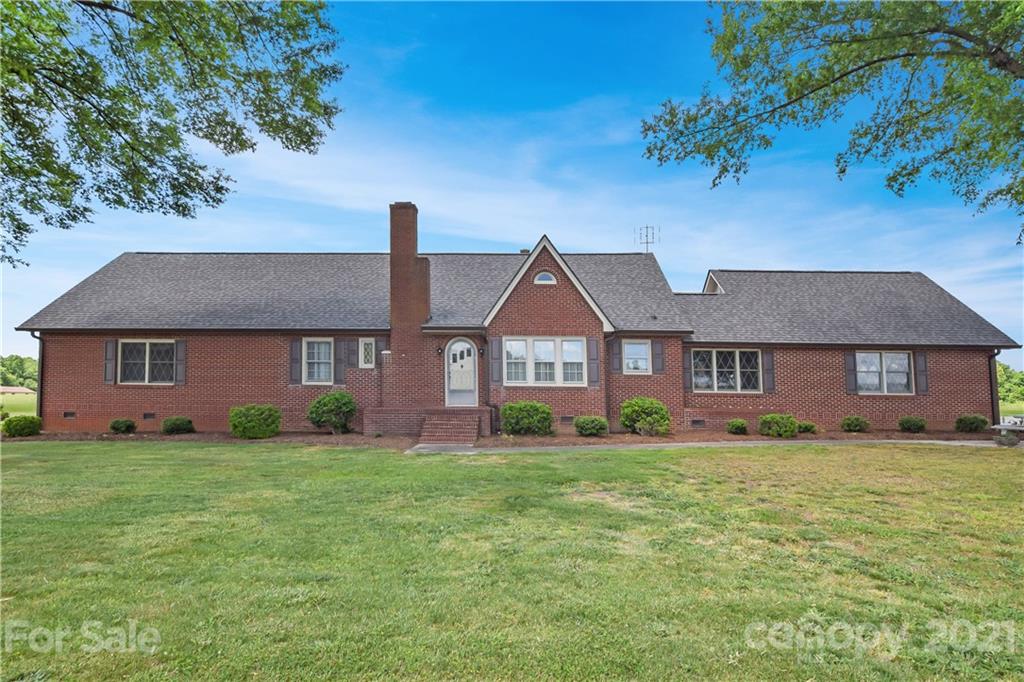 2669 Buffalo Shoals Road Newton, NC 28658 - Photo 10 of 37 Gallery Image 10