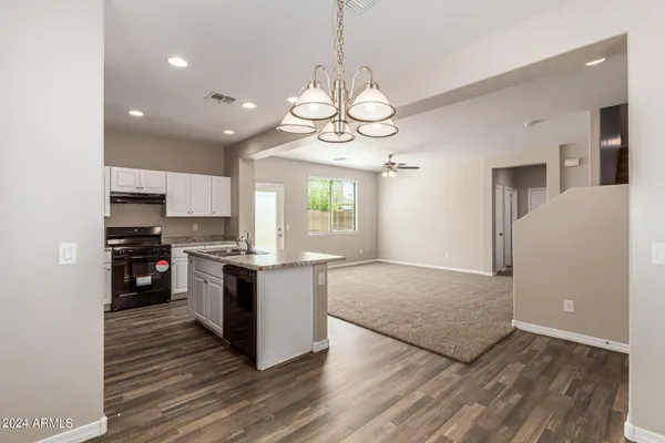 $349,950 | 823 East Agua Fria Lane, Avondale, AZ 85323