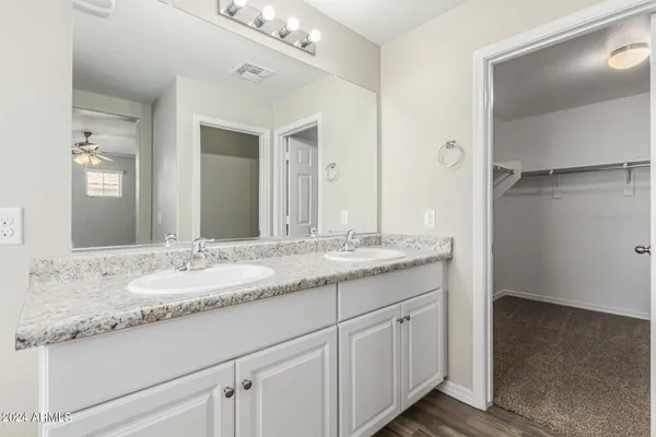 $349,950 | 823 East Agua Fria Lane, Avondale, AZ 85323