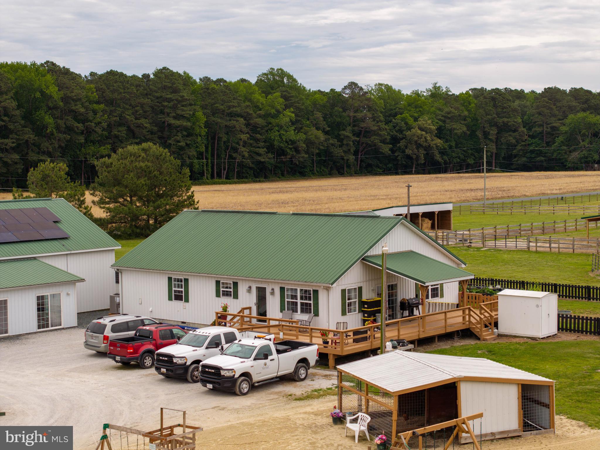 31191 Johnson Road Salisbury, MD 21804 - Photo 3 of 97 a car parked in front of a house