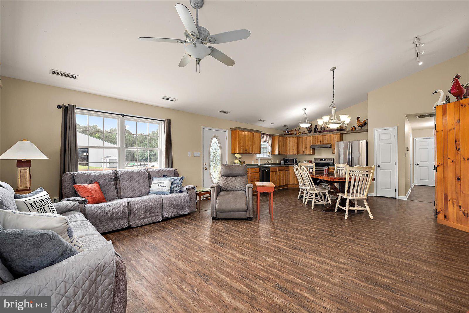 31191 Johnson Road Salisbury, MD 21804 - Photo 40 of 97 Open concept living room and kitchen