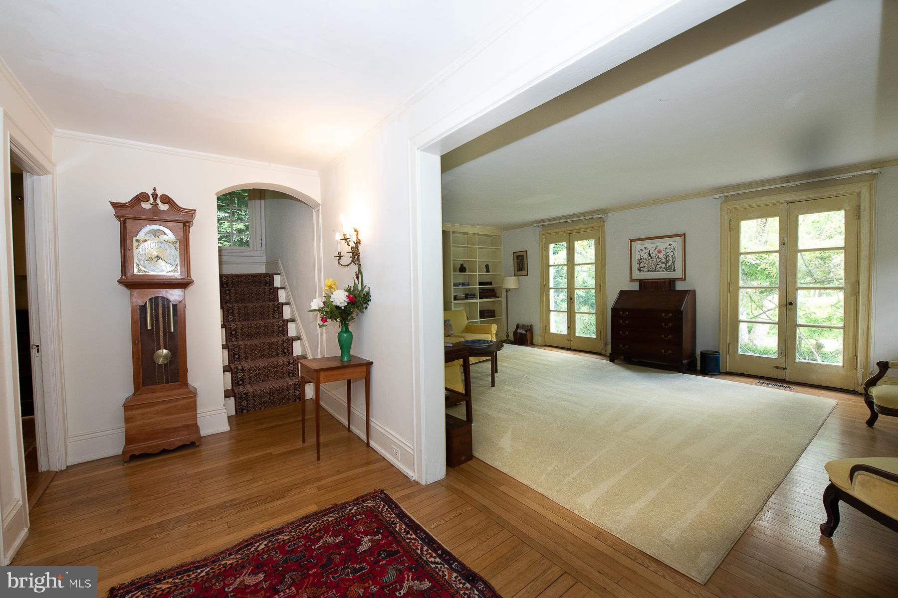 130 Llanfair Road Ardmore, PA 19003 - Photo 10 of 42 Entry/Living Room