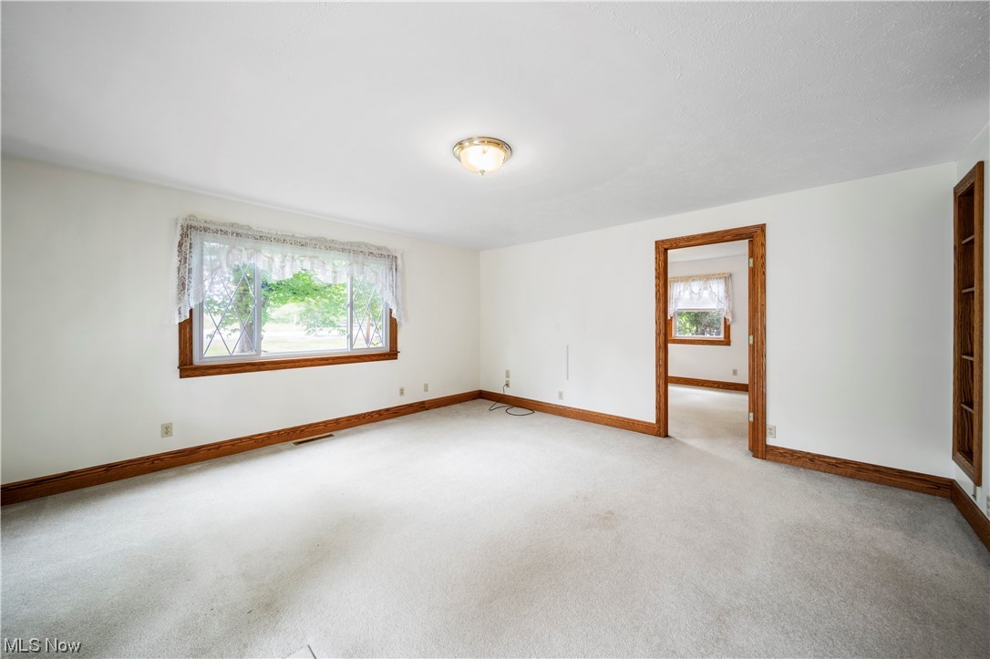 3739 South Ridge Road Perry, OH 44081 - Photo 2 of 35