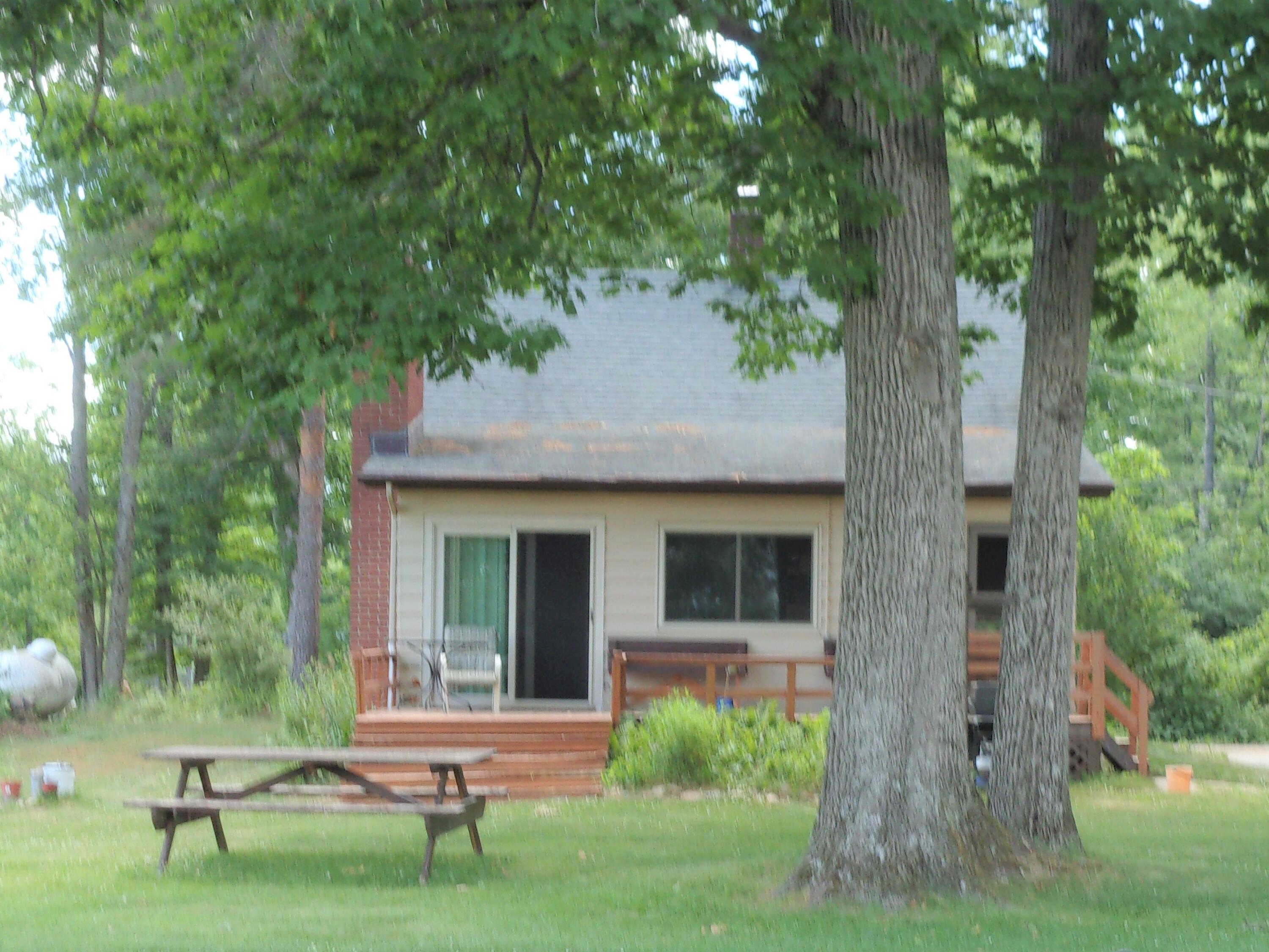 2291 Hemlock Road Quincy, MI 49082 - Photo 3 of 39 100_1589