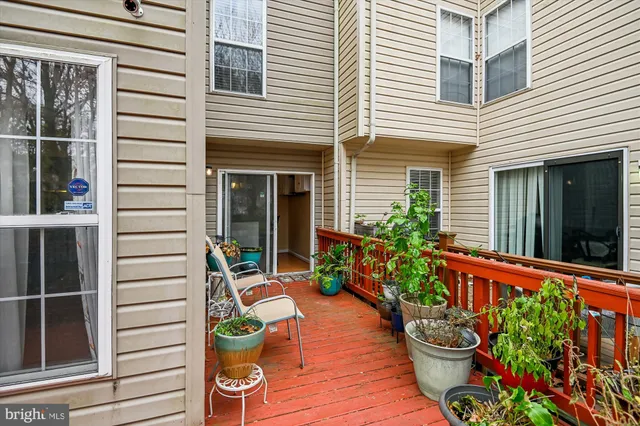 $409,990 | 8018 Brookmead Court, Severn, MD 21144