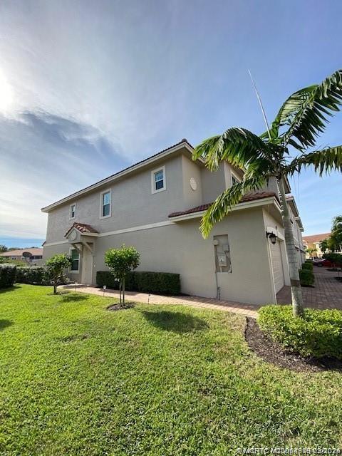 566 Southwest Glen Crest Way Stuart, FL 34997 - Photo 21 of 23
