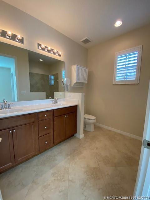566 Southwest Glen Crest Way Stuart, FL 34997 - Photo 9 of 23