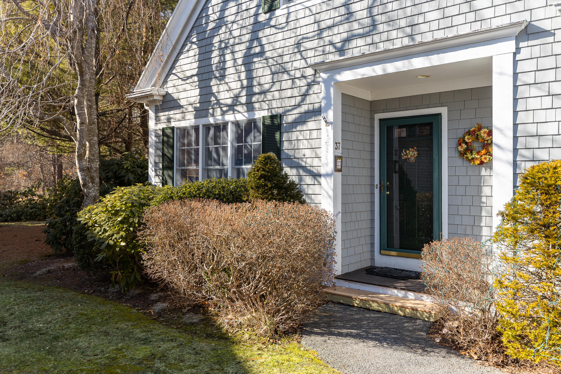 37 Windsor Point Mashpee, MA 02649 - Photo 4 of 55 3P2A3908