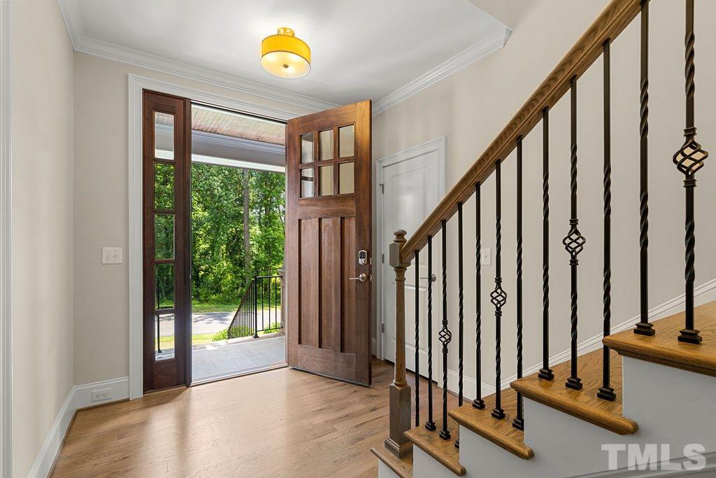 2312 Mill Estates Lane Raleigh, NC 27606 - Photo 5 of 30 Gallery Image 5