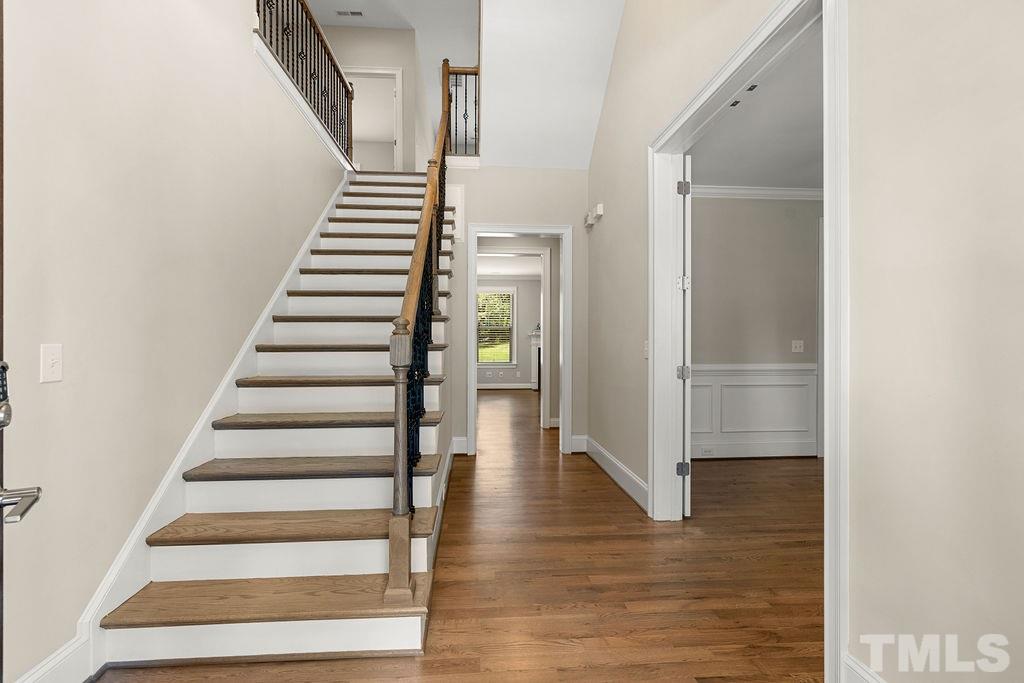 2312 Mill Estates Lane Raleigh, NC 27606 - Photo 6 of 30 Gallery Image 6