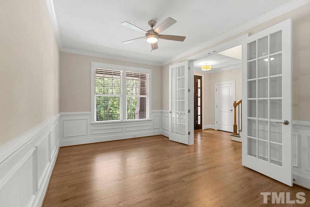 2312 Mill Estates Lane Raleigh, NC 27606 - Photo 8 of 30 Gallery Image 8
