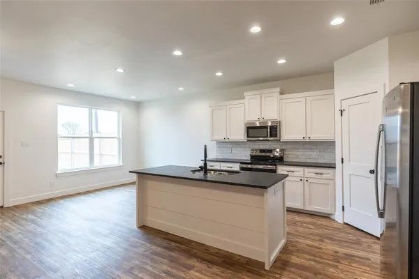 $3,195 | 8009 Sawdust, Abilene, TX 79602