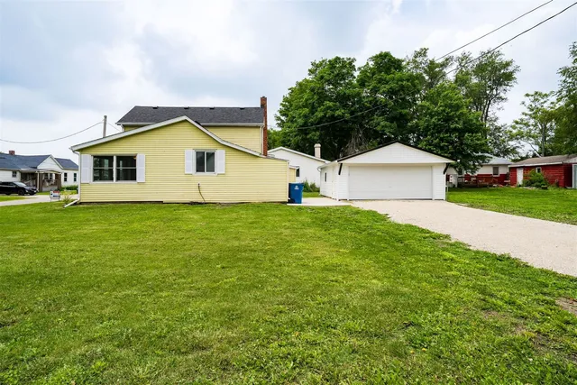 $148,000 | 503 North Commercial Street, Chenoa, IL 61726