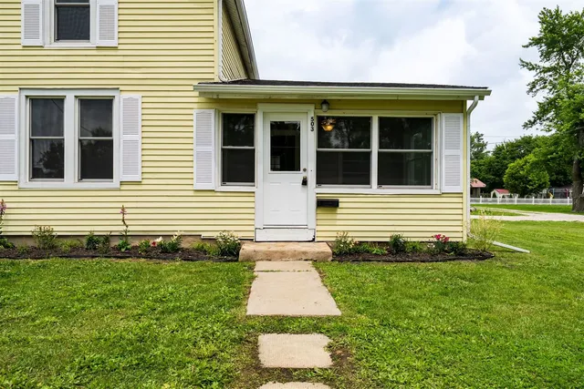 $148,000 | 503 North Commercial Street, Chenoa, IL 61726