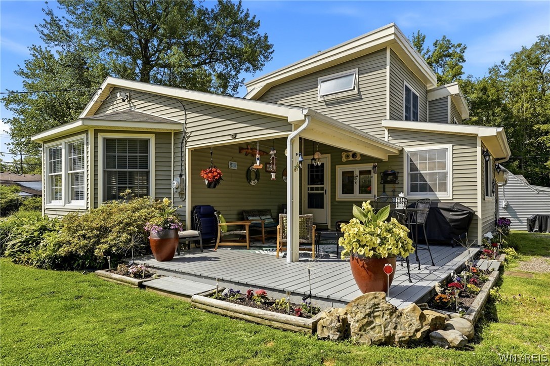 9342 Lake Shore Road Evans, NY 14006 - Photo 1 of 46
