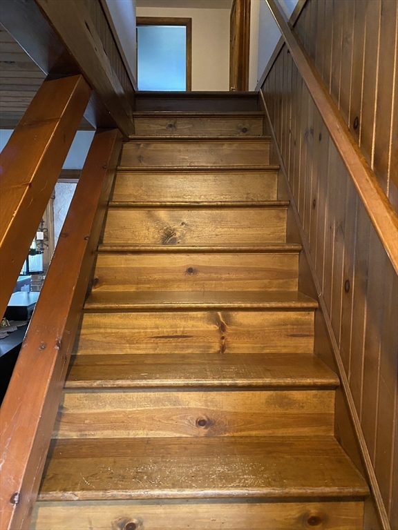 1815 Eagleville Road Tiverton, RI 02878 - Photo 11 of 27 Gallery Image 11