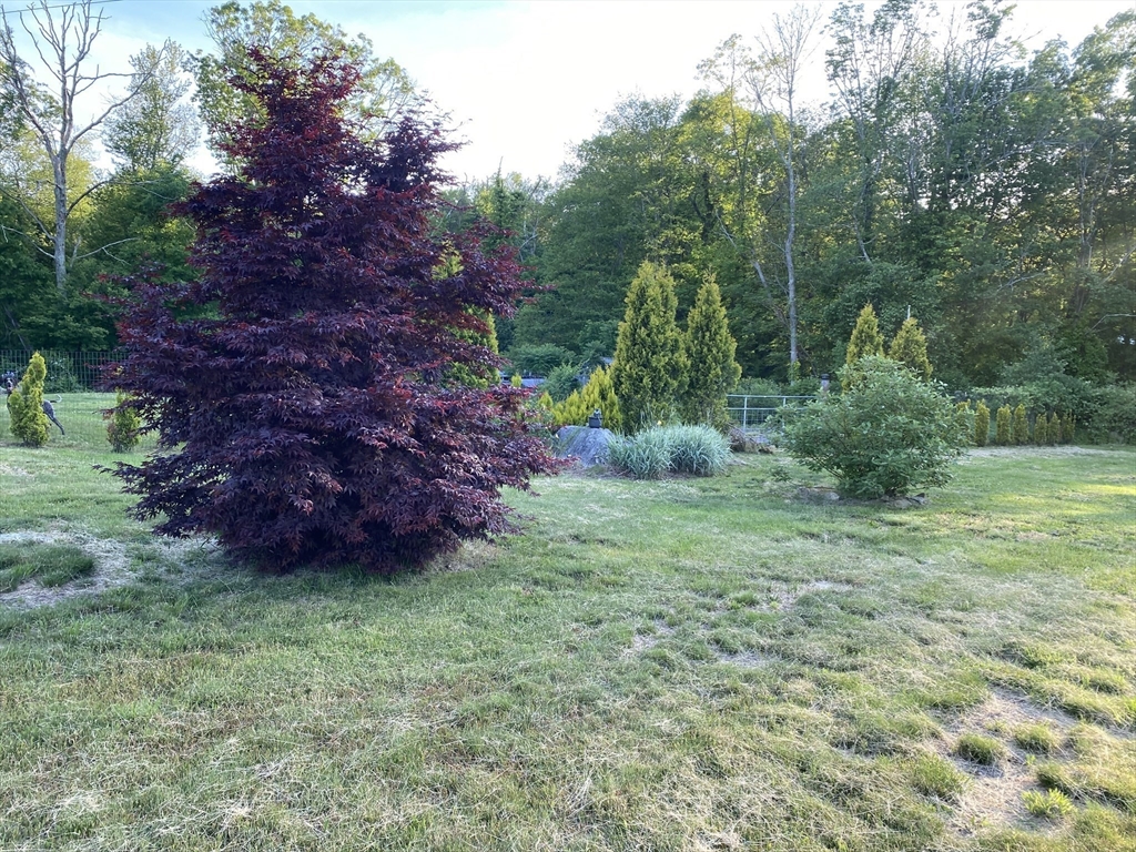 1815 Eagleville Road Tiverton, RI 02878 - Photo 26 of 27 Gallery Image 26