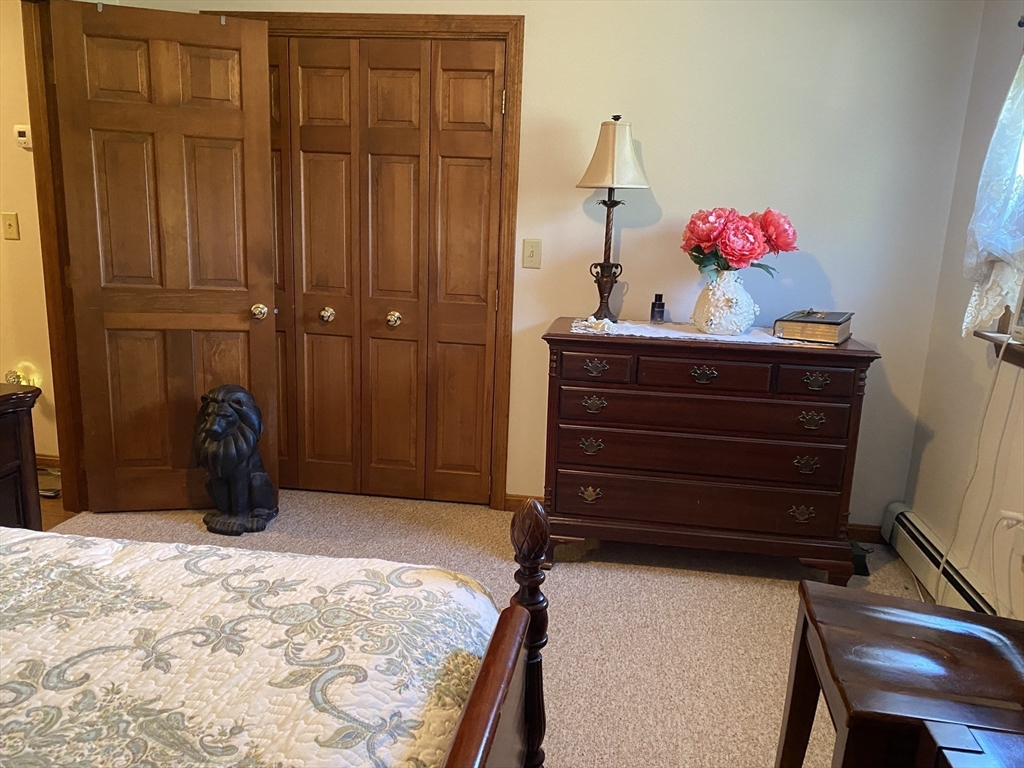 1815 Eagleville Road Tiverton, RI 02878 - Photo 9 of 27 Gallery Image 9