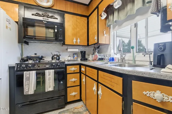 $850,000 | 5210 Moncure Pittsboro Road, Moncure, NC 27559