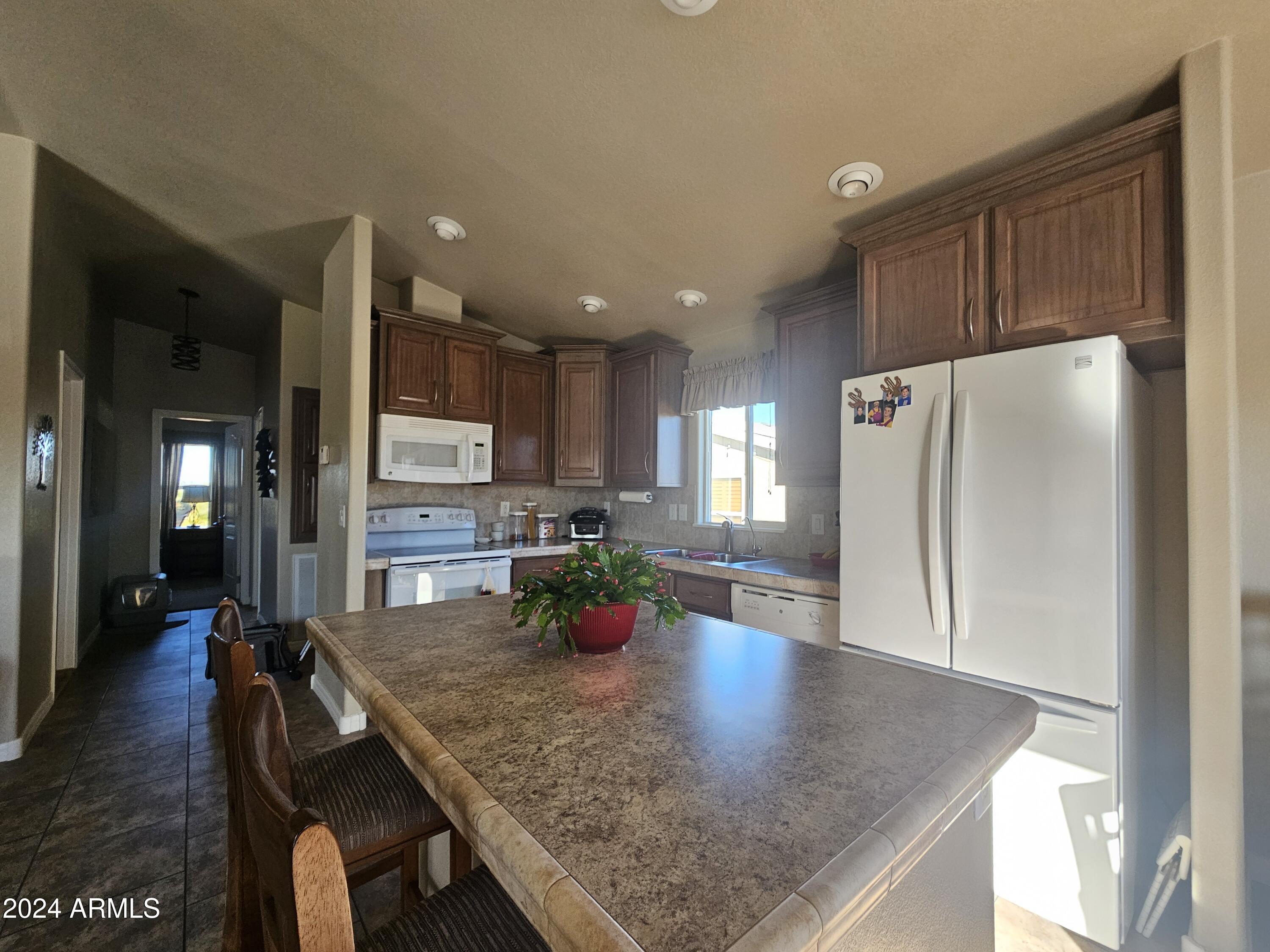 650 North Hawes Road, Unit 4101 Mesa, AZ 85207 - Photo 8 of 46 20241202_092241